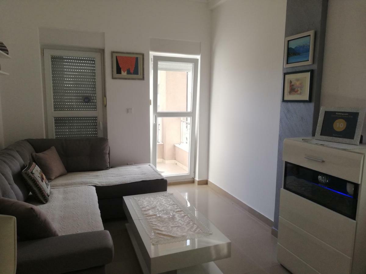 Bellissimo Apartment แฮร์เซ็ก-โนวี ภายนอก รูปภาพ